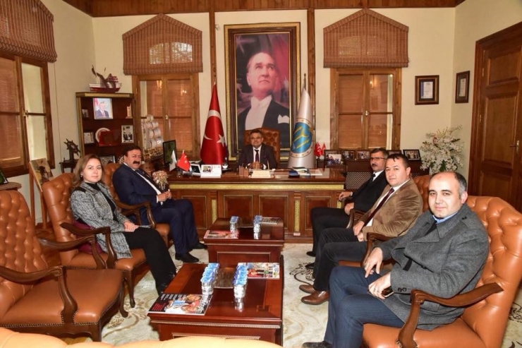 Bem Bir- Sen Genel Başkan Yardımcısı Sevinç’ten Başkan Yağcı’ya Ziyaret