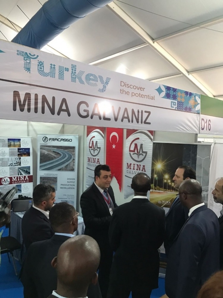 Mina Galvaniz Kamerun’da Fuara Katıldı
