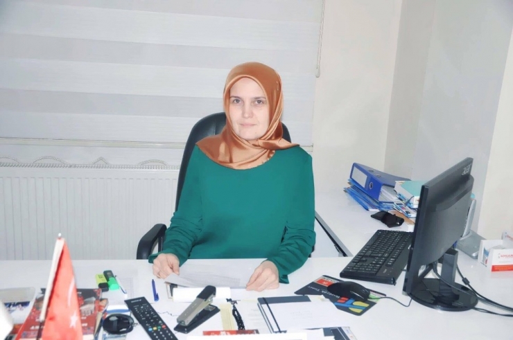 Ak Parti Bozüyük İlçe Kadın Kolları Başkanı Bayraktar’ın ’5 Aralık Kadın Hakları Günü’ Mesajı