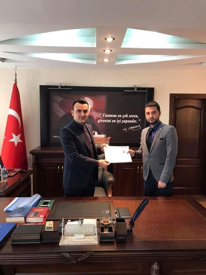 Başarılı Öğretmen Ödüllendirildi