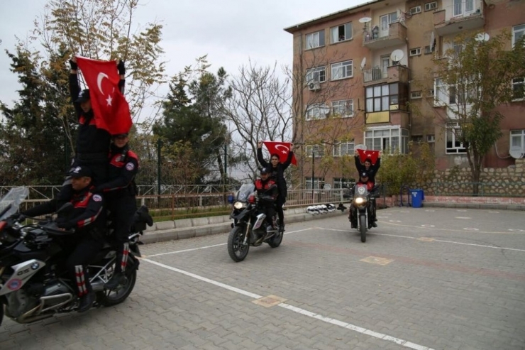 Mardin’de Çocuklar Güvenle Okula Gidiyor