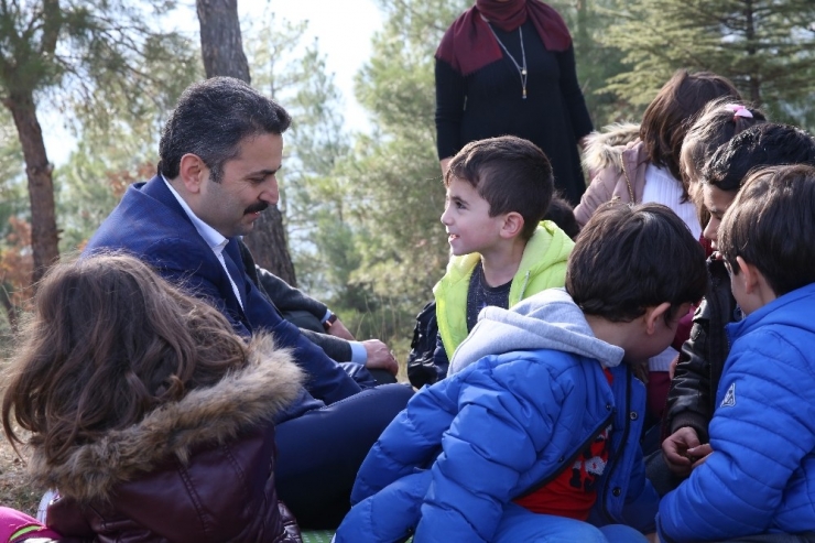 Başkan Eroğlu’ndan Minik Adımlar