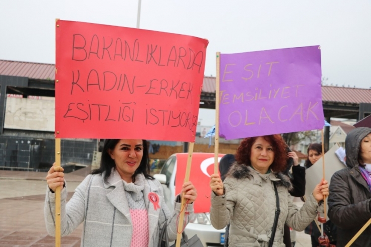 Kadınlara Seçme Ve Seçilme Hakkının Verilmesi Sakarya’da Kutlandı