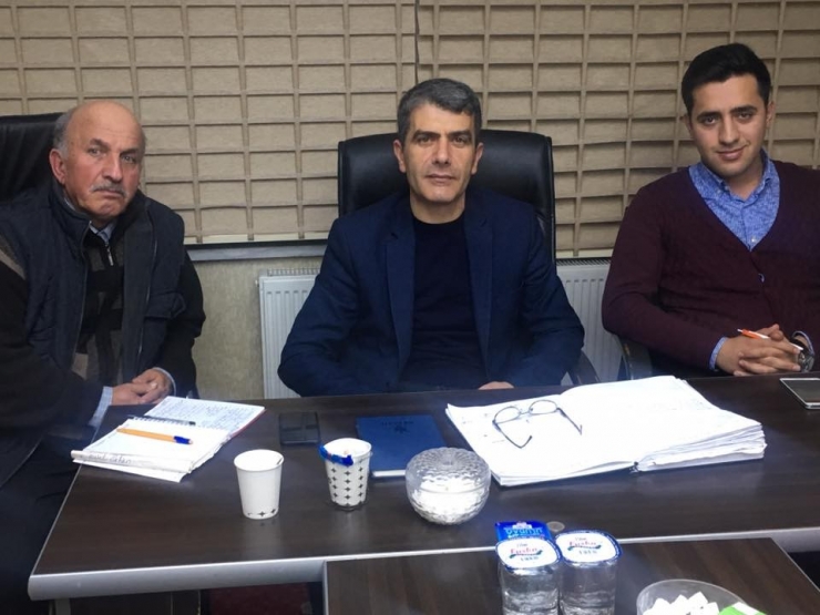 Ak Parti Merkez İlçe Yönetim Kurulu Toplandı