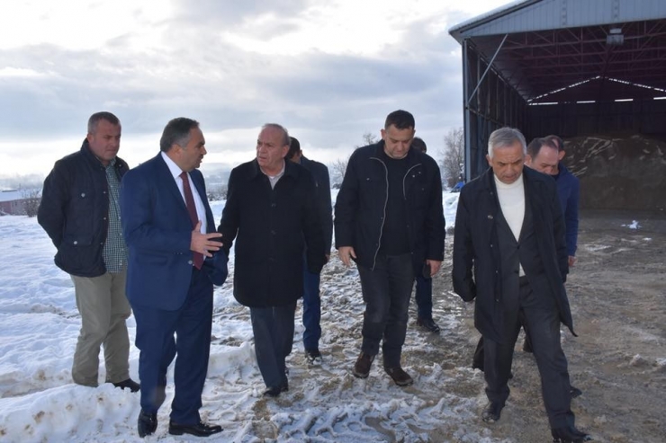 Düzce’de Ana Ve Ara Arterlerde Çalışmalar Devam Ediyor