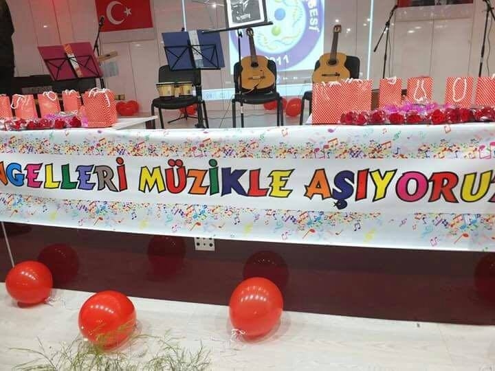 Engelleri Müzikle Aştılar