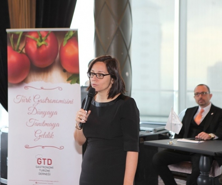 Türkiye’ye Gelen Gastronomi Turistleri Yeme-içmeye Ortalama 259 Dolar Harcıyor