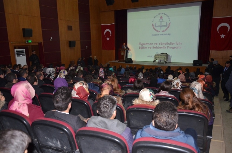 Yüksekova’da ‘Eğitim Ve Rehberlik’ Programı