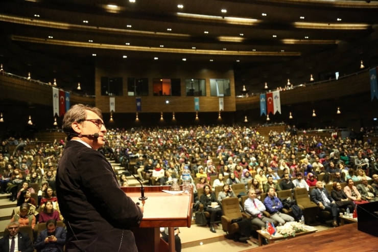 Hkü Psikolojinin Gündemini Belirlemeye Devam Ediyor