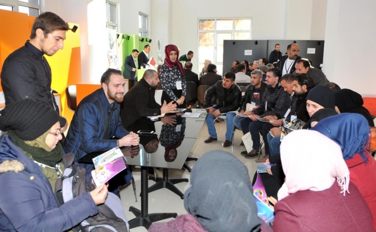 İşveren Ve Kursiyerler Gso-mem’de Fao İstihdam Fuarında Buluştu