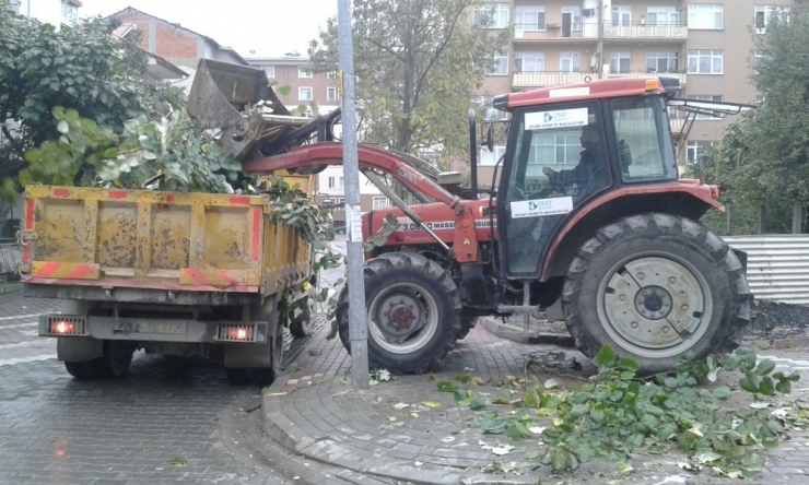 İzmit’te Ayda 5 Bin 500 Ton Atık Toplanıyor
