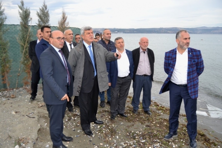 Karaosmanoğlu, Hersek Sahilini Gezdi