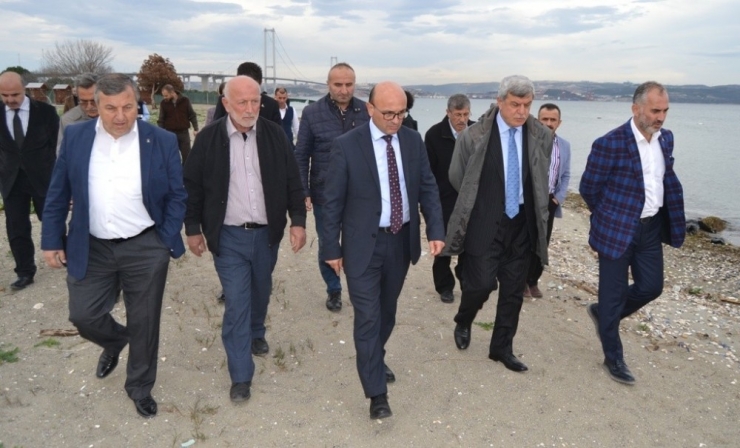 Karaosmanoğlu, Hersek Sahilini Gezdi