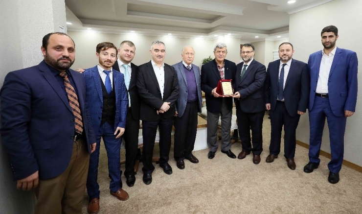 Başkan Karaosmanoğlu: “Bu Merkez, Karanlık Örgütlerle Ve Güçlerle Mücadele Edecek”