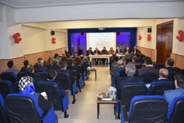 Merkez İlçe Kurum Müdürleri Toplantısı Yapıldı