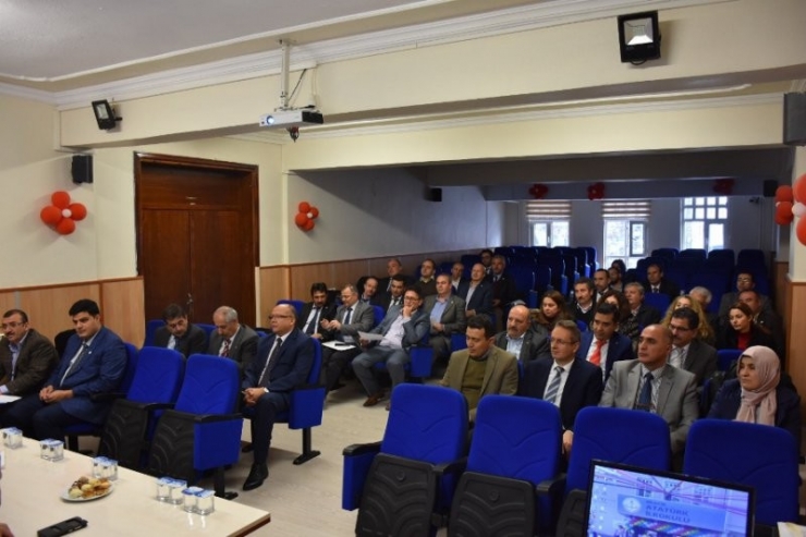 Merkez İlçe Kurum Müdürleri Toplantısı Yapıldı