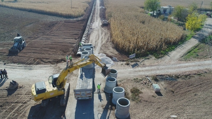 Suruç’ta Yağmur Suyu Drenaj Çalışmaları Devam Ediyor