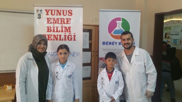 Yunusemre’de Bilim Şenliği Başladı