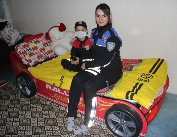 Lösemili Mustafa’nın ’Arabalı Yatak’ Hayali Gerçek Oldu