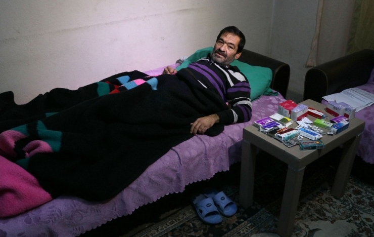 Koah, Lösemi Ve Akciğer Hastası Adamın Yardım Çığlığı