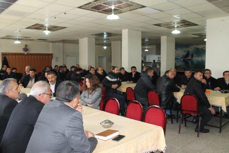 Akdağmadeni’nde Servis Şoförleri Bilgilendirildi