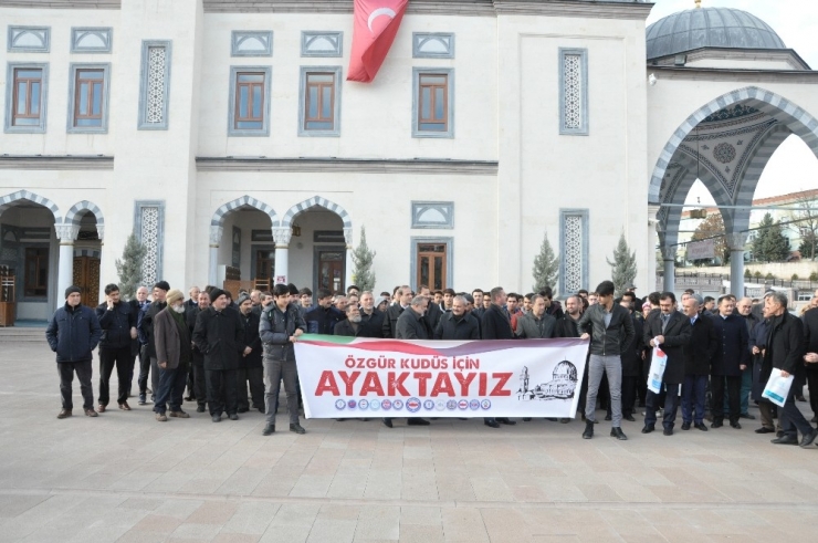 Amerika’nın Kudüs Kararına Tepkiler