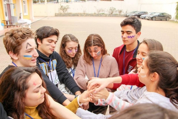 Cemil Alevli Koleji 21.ulusal Seçim Konferansında