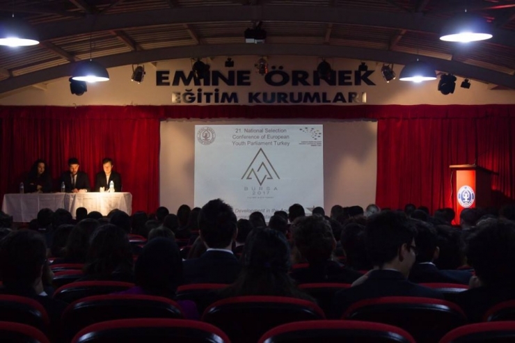 Cemil Alevli Koleji 21.ulusal Seçim Konferansında