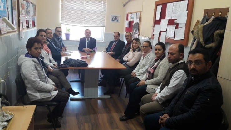 Kaymakam Öner, Öğrencilere Kalıcı Öğrenme Şekillerini Anlattı