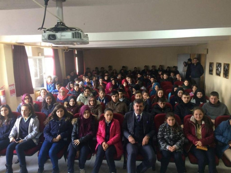 Öğrenciler Başkan Cankul’la Buluştu