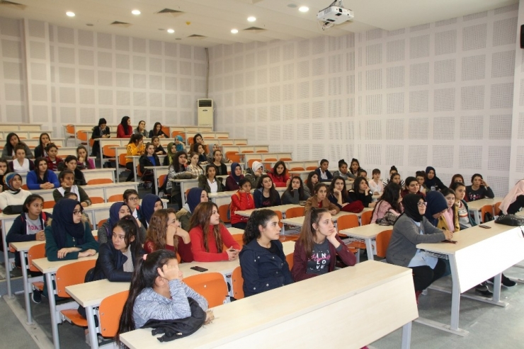 Liselilere Üniversite Tanıtım Turu