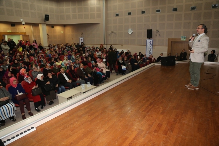 “Komek Aile Okulu’ndan 400 Mezun Daha”