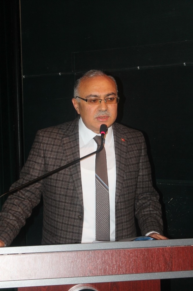 Muhtarlara ‘Şiddet’ Semineri Verildi