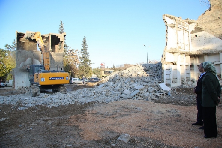 Şahinbey Belediyesi İlçeye Dokunuyor