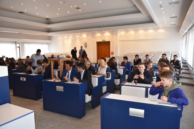 Başkan Kayda, Yabancı Öğrencileri Ağırladı