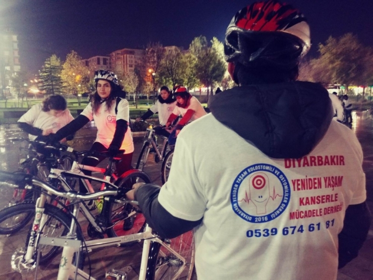 Kanserle Mücadele İçin Pedal Çevirdiler