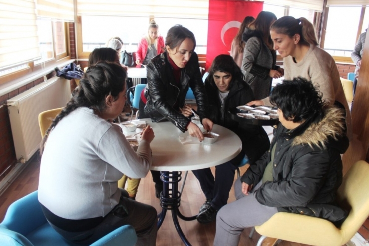 Tunceli’de Gençler, Engelli Bireylerle Bir Araya Geldi