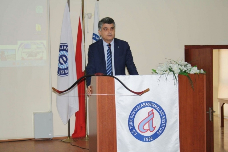 Üniversite Öğrencilerine Ok Atış Talimi