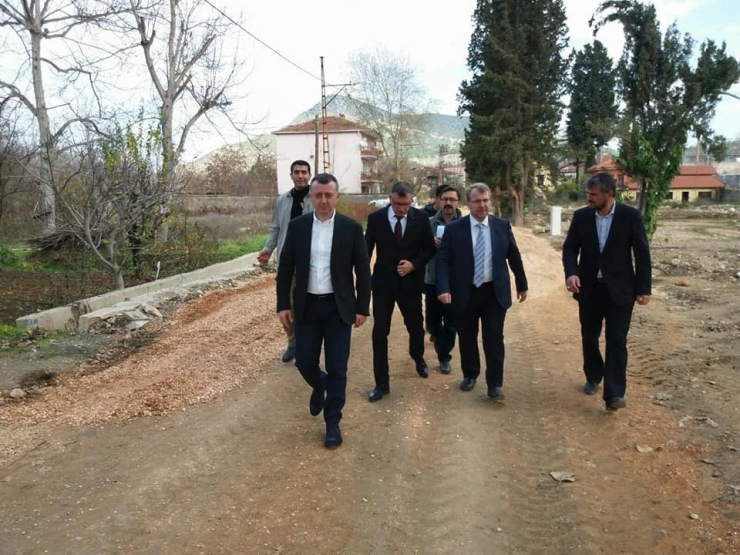 Vali Büyükakın’dan Vezirhan’da İnceleme