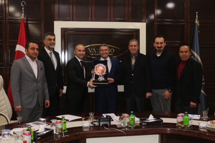 Van’da ‘Çağrı Merkezi’ Kuruluyor