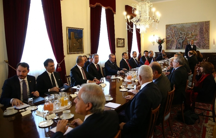 Cumhurbaşkanı Erdoğan, Atina’da Heyetler Arası Görüşme Gerçekleştirdi