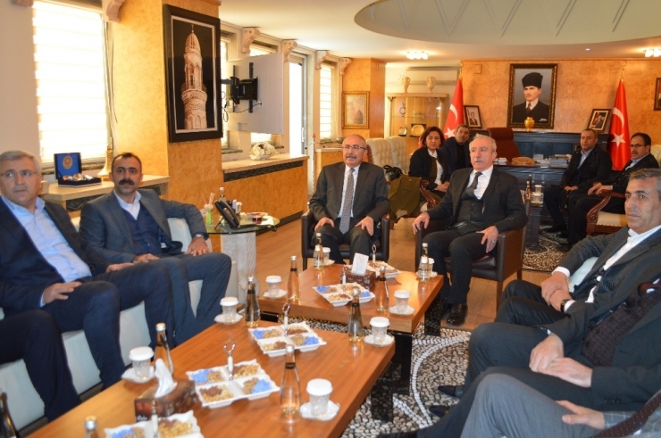 Ak Parti Milletvekili Orhan Miroğlu: