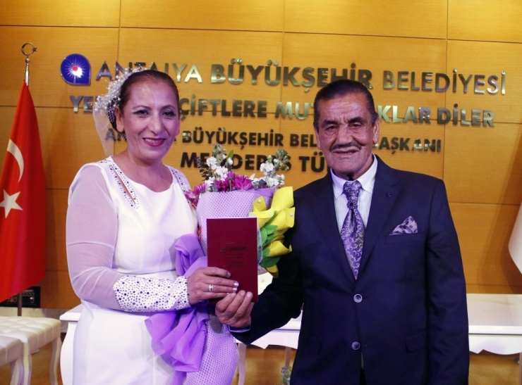 Huzurevinden İkinci Bahara