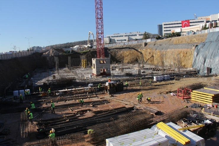 Başbakan Yardımcısı Fikri Işık: “Kudüs Konusunda Kimse Haddi Aşmasın”