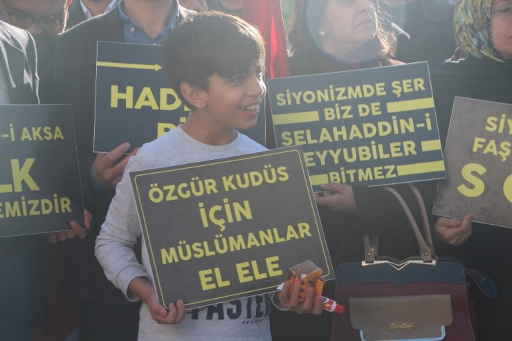 Bilecik’te İsrail Ve Abd Başkanı Trump’a Tepkiler Büyüyor