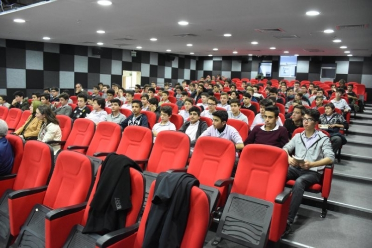 “İmam Hatipler Aydınlarını Tanıyor” Projesi Kapsamında Söyleşi