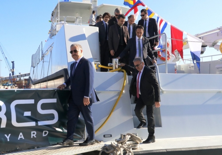 Dünyanın En Hızlı Açık Deniz Karakol Gemisi Katar’a Teslim Edildi