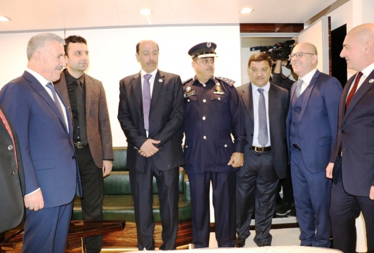 Dünyanın En Hızlı Açık Deniz Karakol Gemisi Katar’a Teslim Edildi