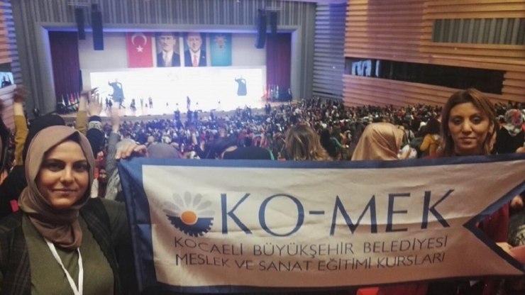 Ko-mek 2. Uluslararası İş’te Kadın Zirvesi’ne Katıldı