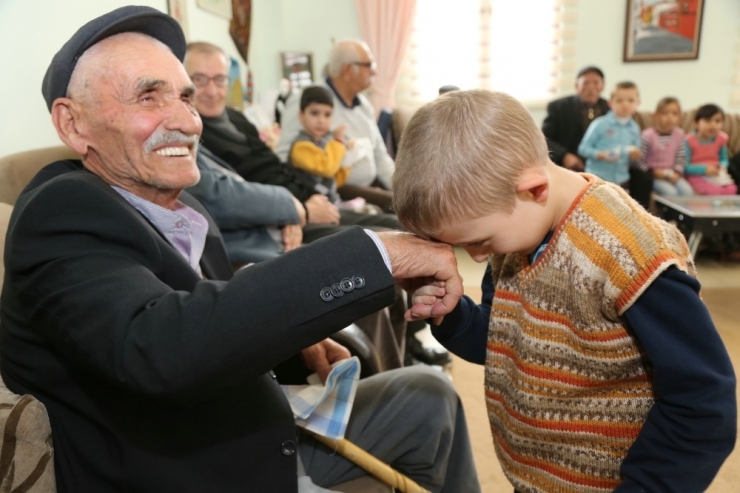 Kuşaklar Odunpazarı’nda Buluştu